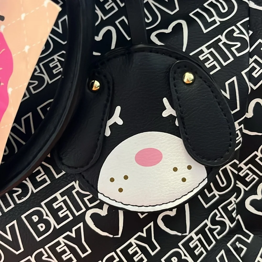 Betsey Johnson LBKAYLEE Satchel. - Picture 2 of 10
